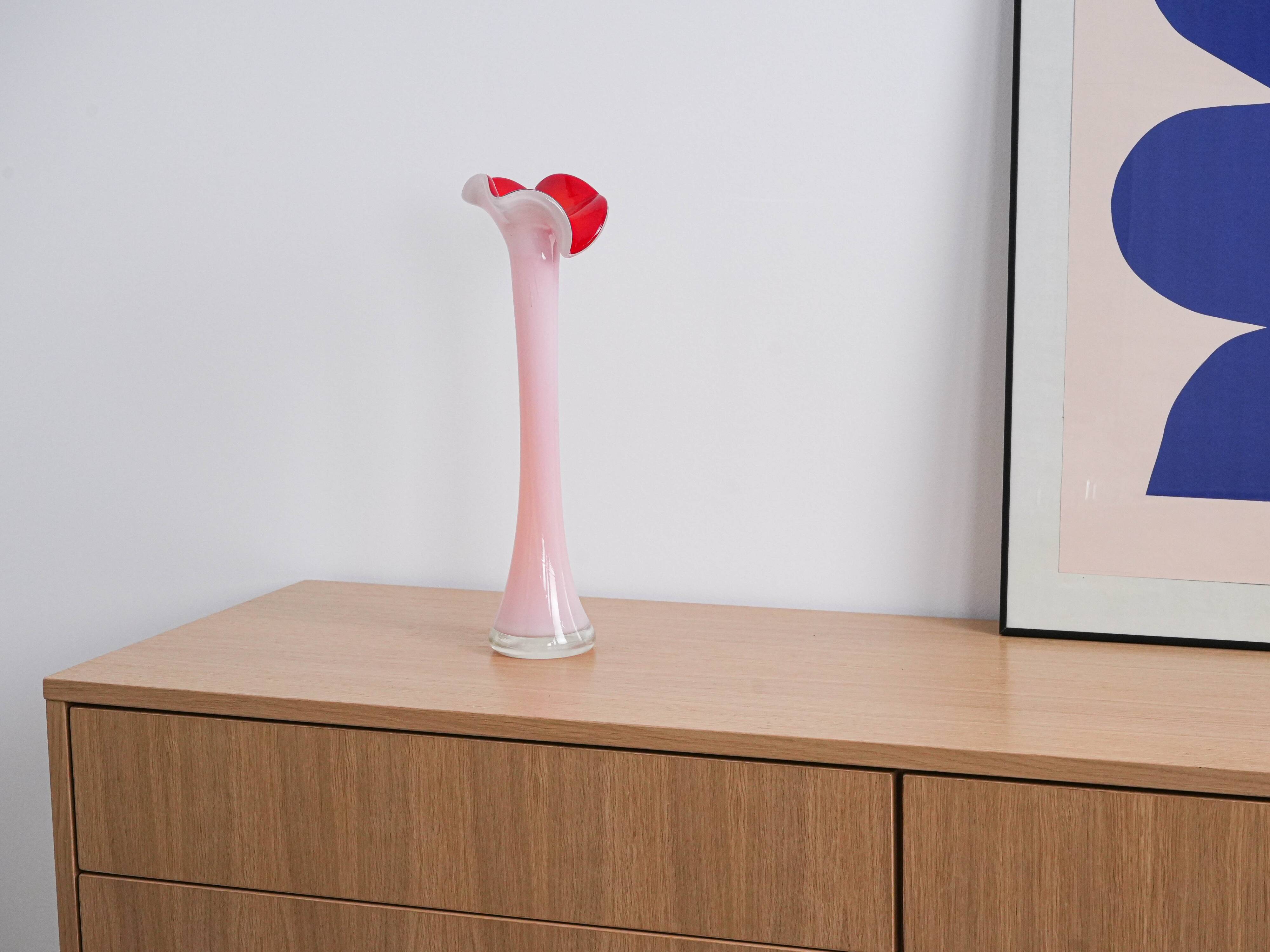 Pink vase, Murano glass, Italian design, 1970s, made in Italy