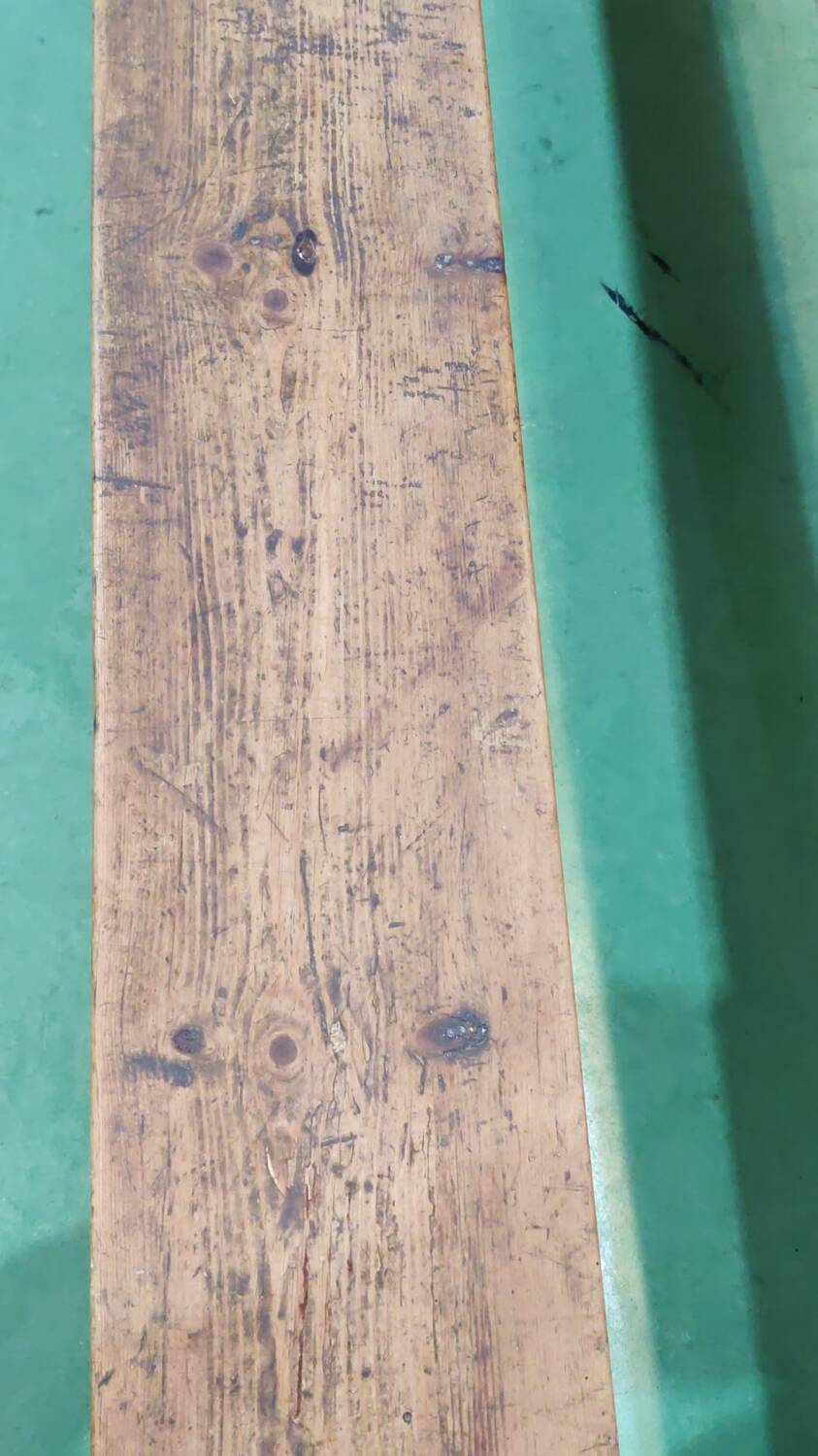 Early 20th century farmhouse table in fir and chestnut with benches
