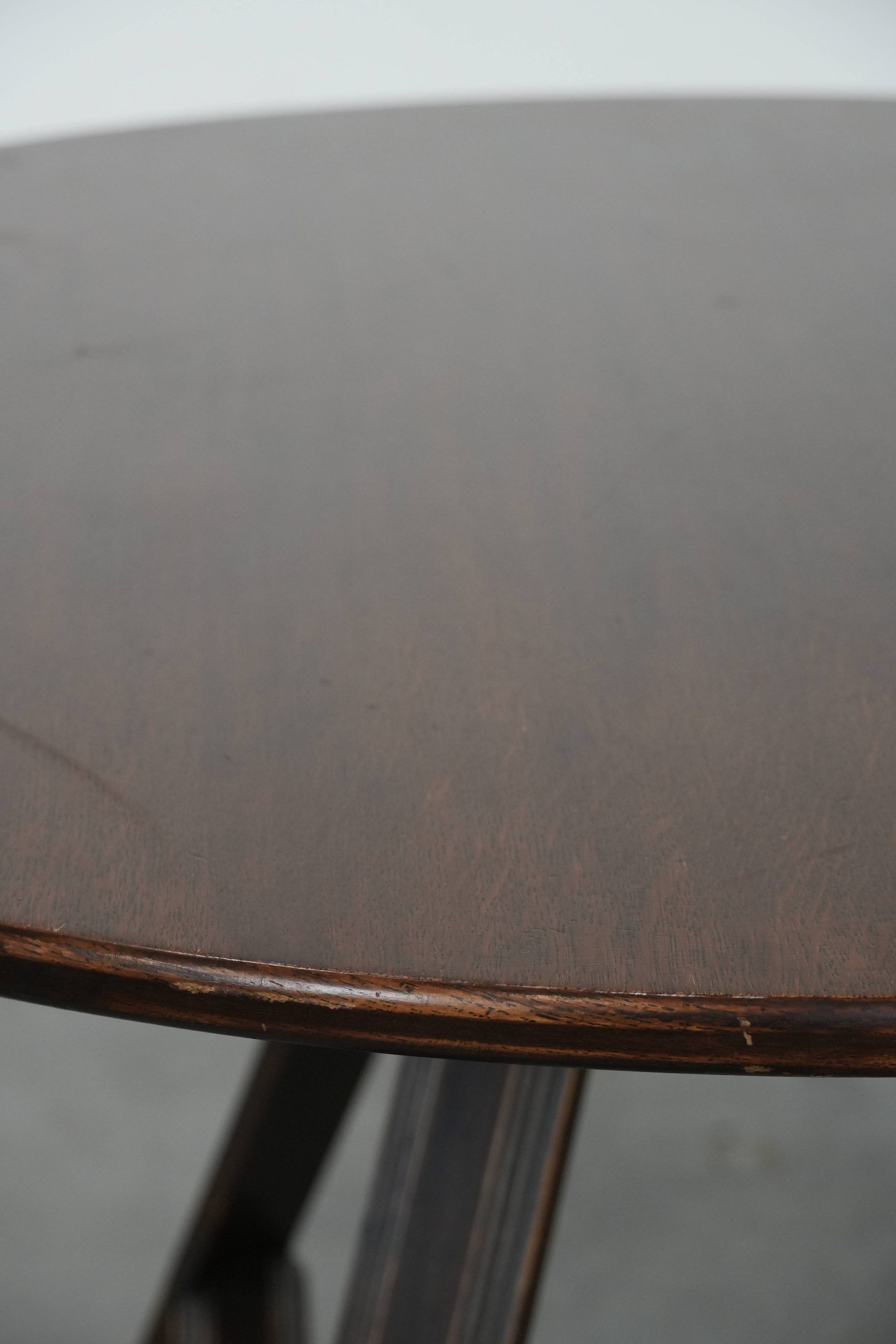 Dutch dining table/folding table from the 20th century 105cm diameter
