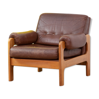 Vintage Scandinavian Armchair – 80 cm