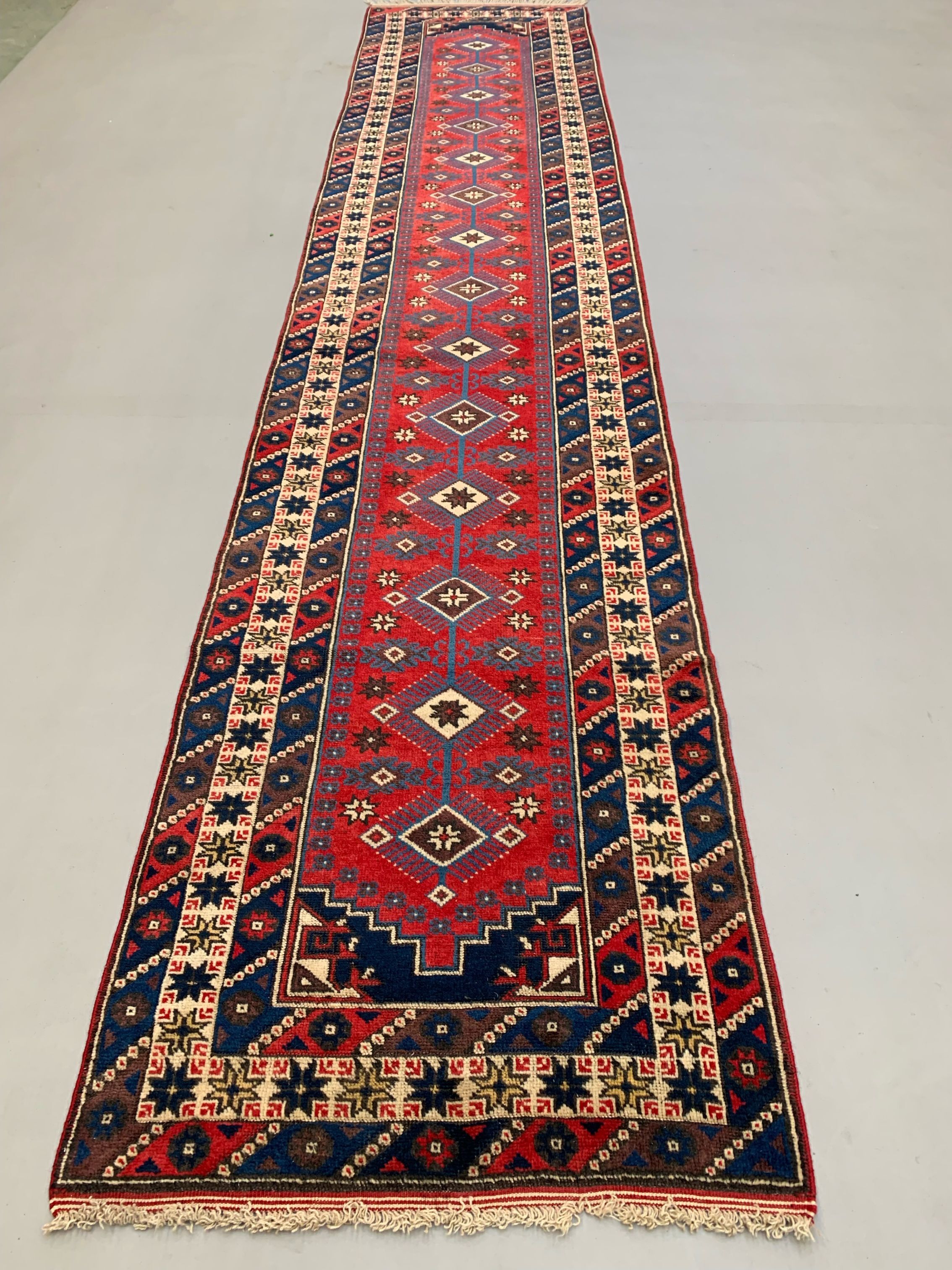 Turkish runner 475x97 cm tribal rug, red, beige, blue, vintage