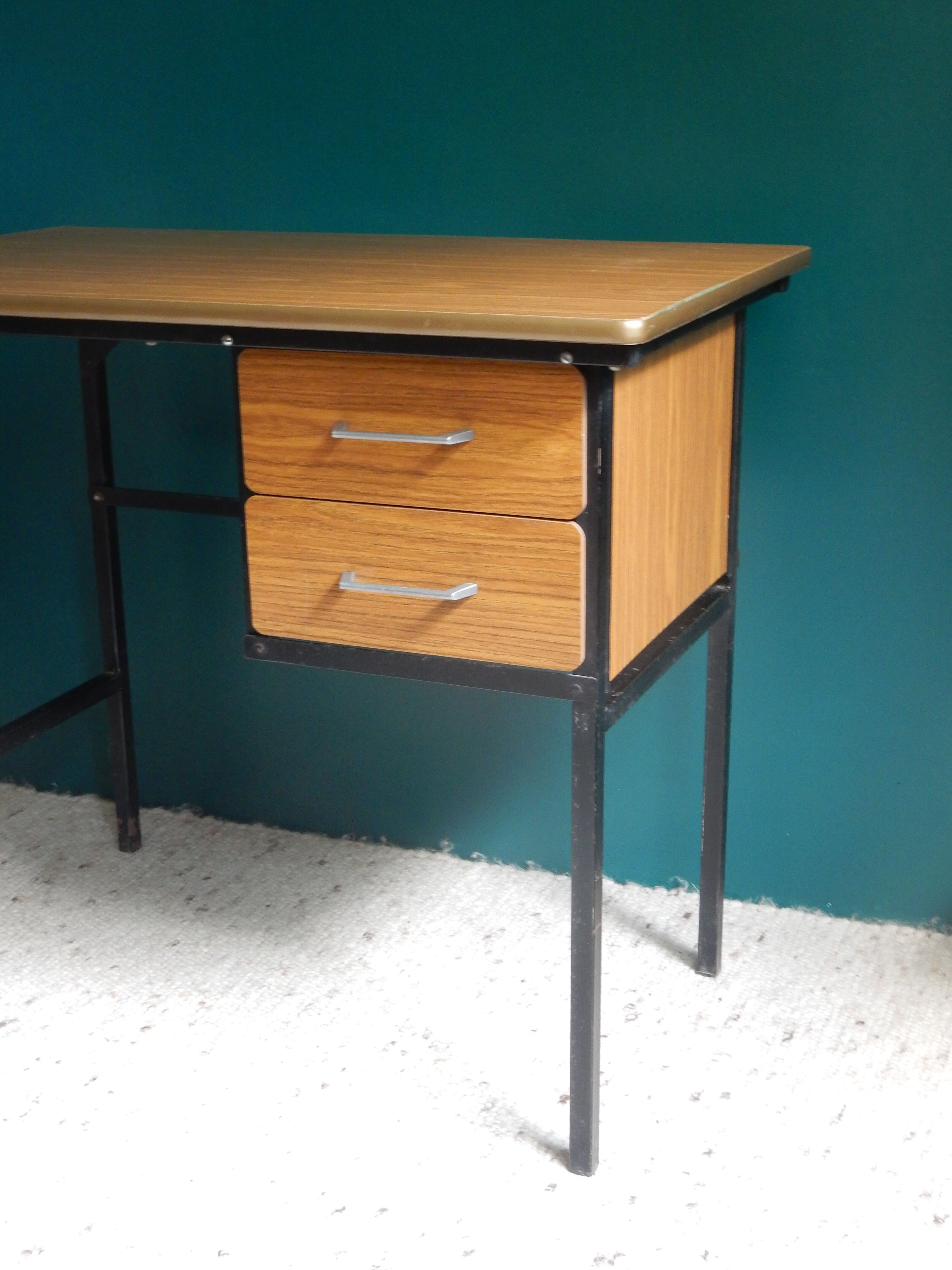 Office child formica brown