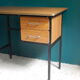 Bureau enfant formica marron