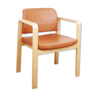 Fauteuil en cuir et en bois 1990