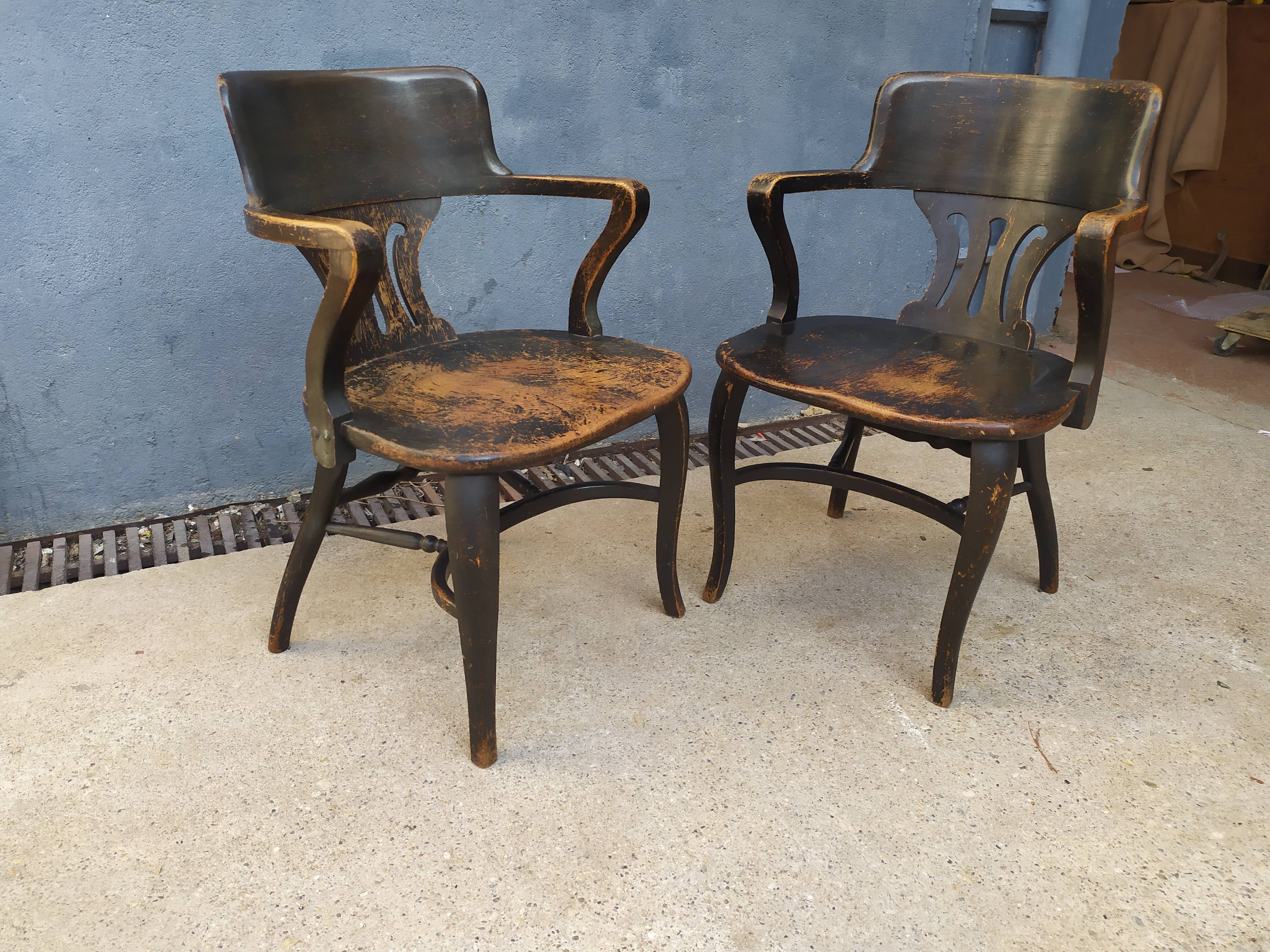Pair of American armchairs