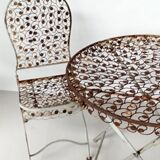 Set table and 2 garden chairs