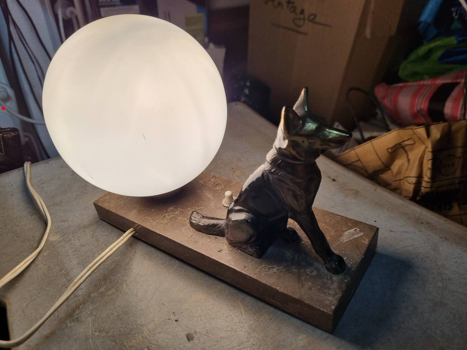 Art deco dog ball lamp, 1930