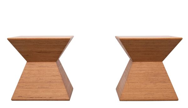 Tables d'appoint pyramidales laminées, années 1970, Hollande