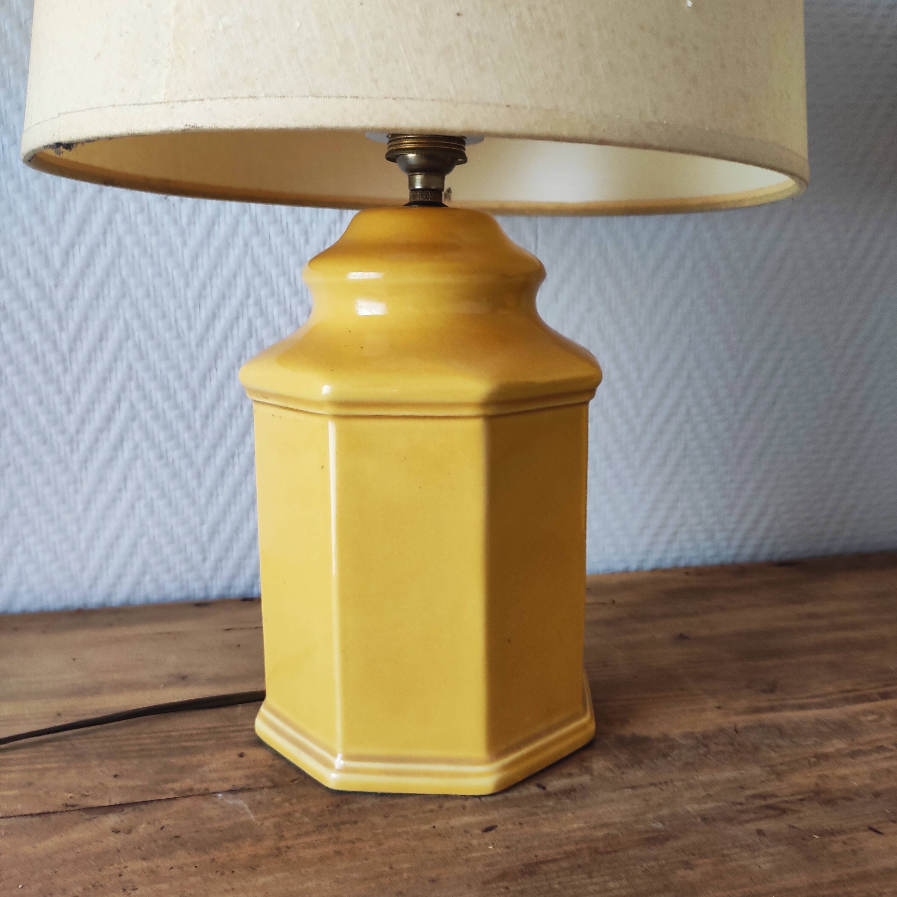 Pair of yellow ceramic lamps, 1980