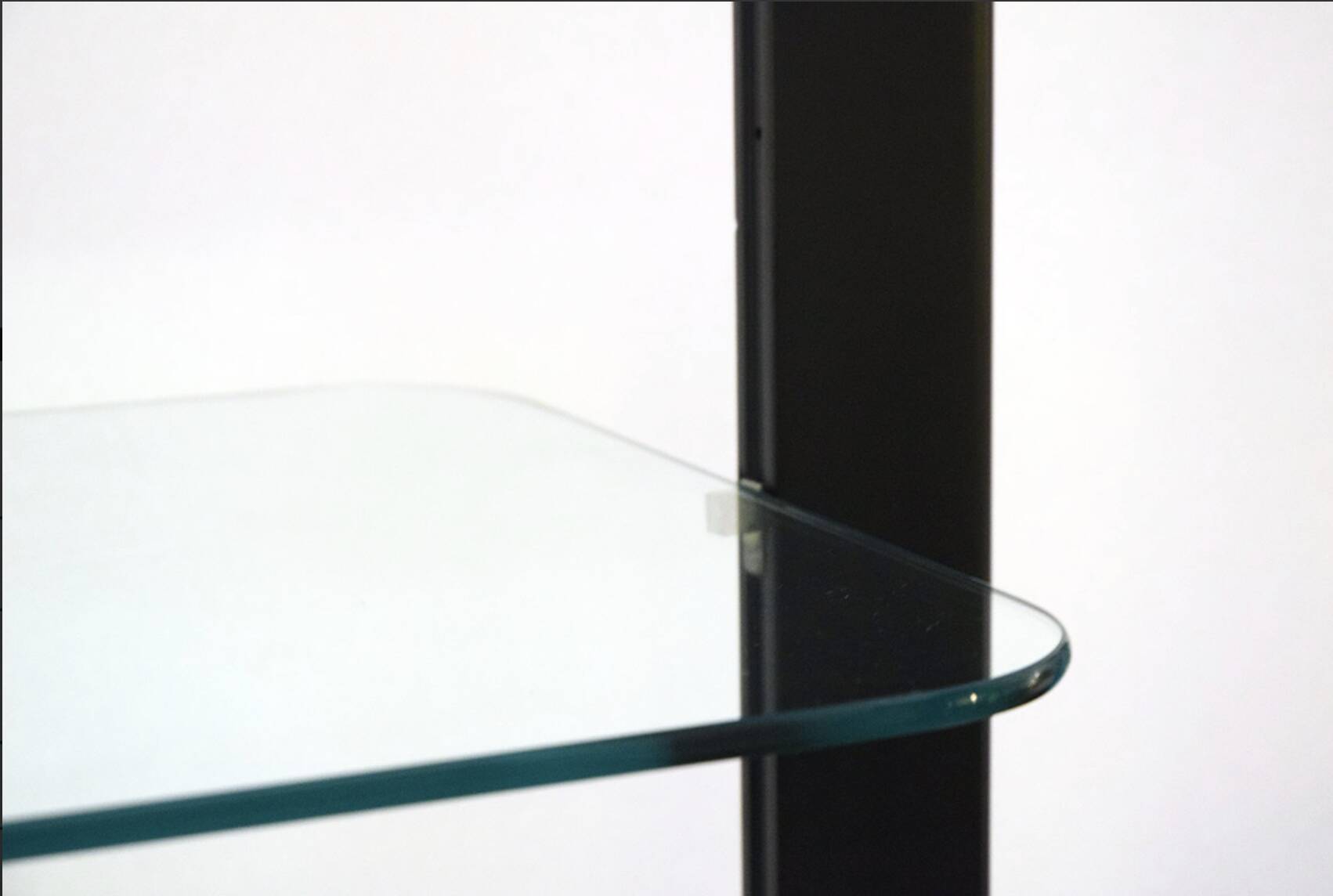 Wood and glass bookcase/display cabinet attributed to Bernini, 1970s.