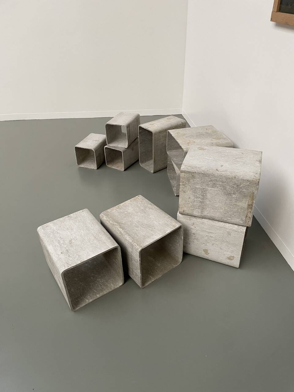 attribution G.Ifert  Shelf 1960