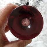 Suite of 11 glasses with engraved glass wine foot of the years 1940 colored foot