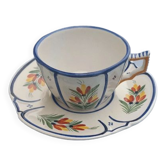 Tasse et soucoupe faïence Henriot Quimper numérotée