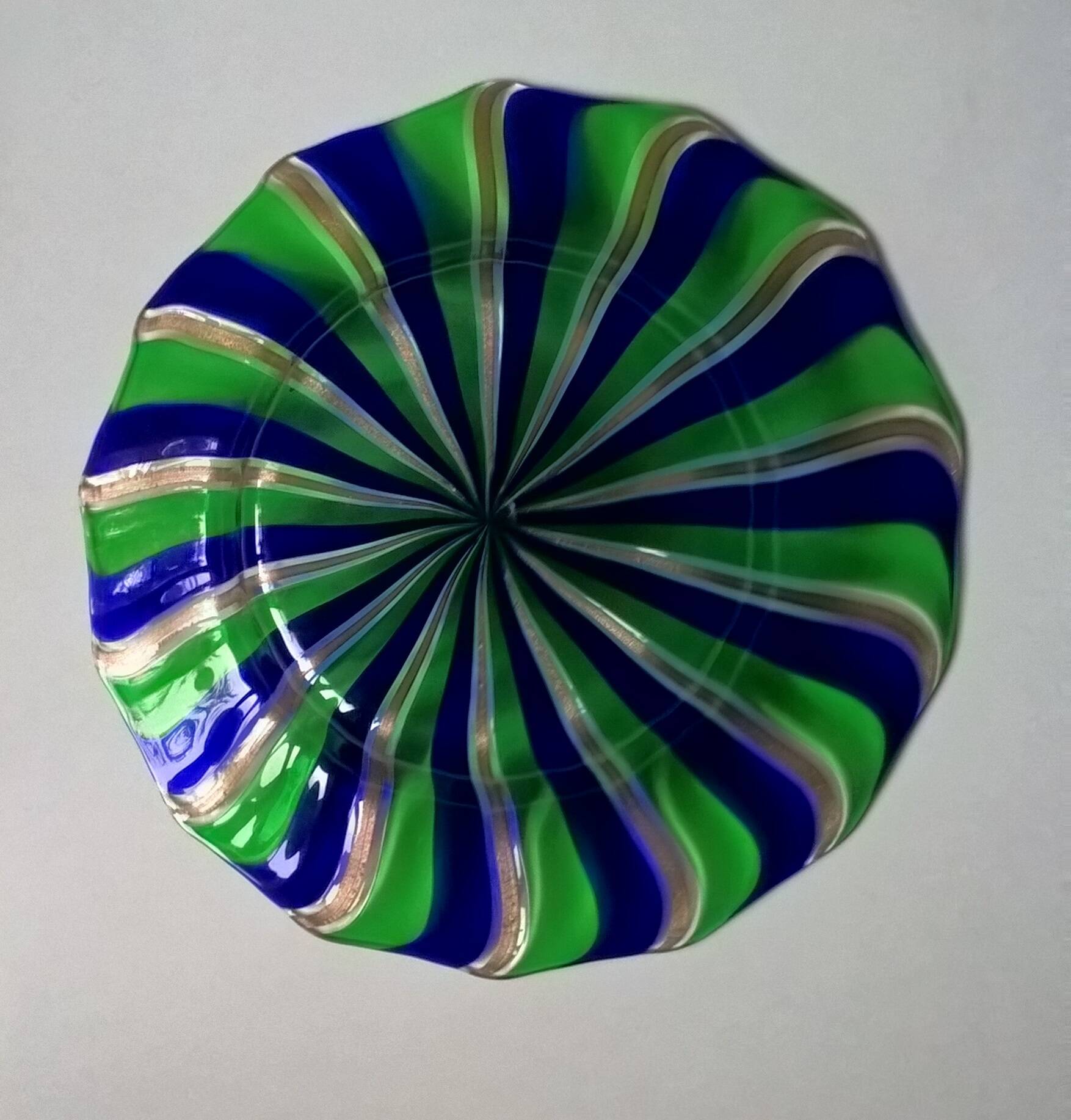 Centerpiece, vintage fruit bowl in murano glass blue green gold furlan