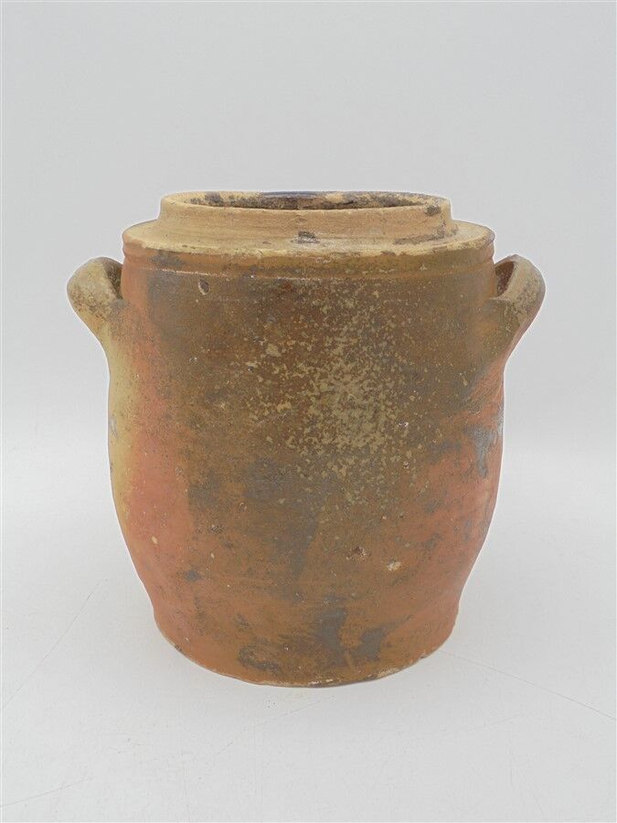 Sandstone pot