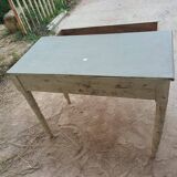 Small desk