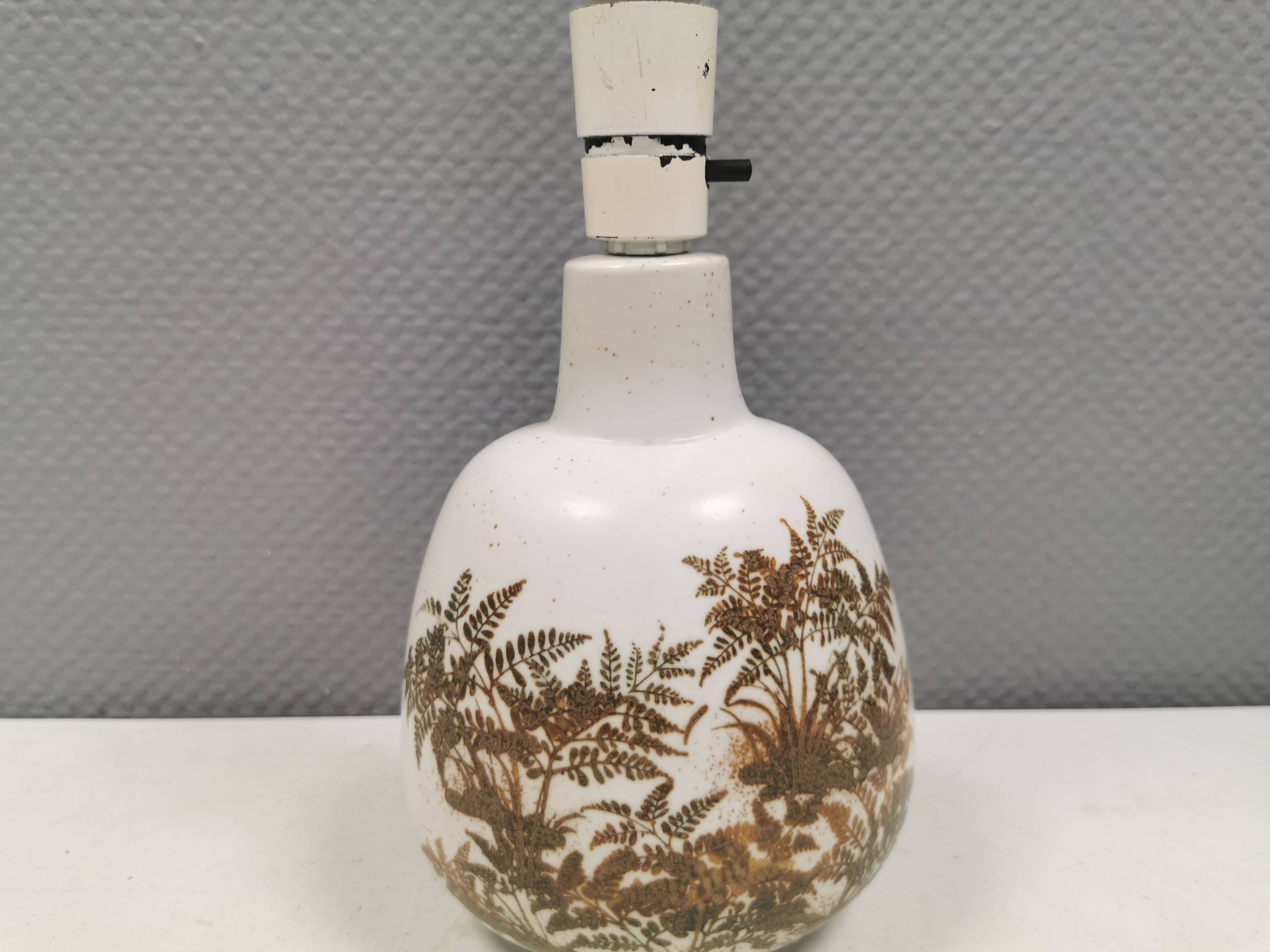 Royal Copenhagen table lamp model Diana, by Nils Thorsson Denmark 1960s.