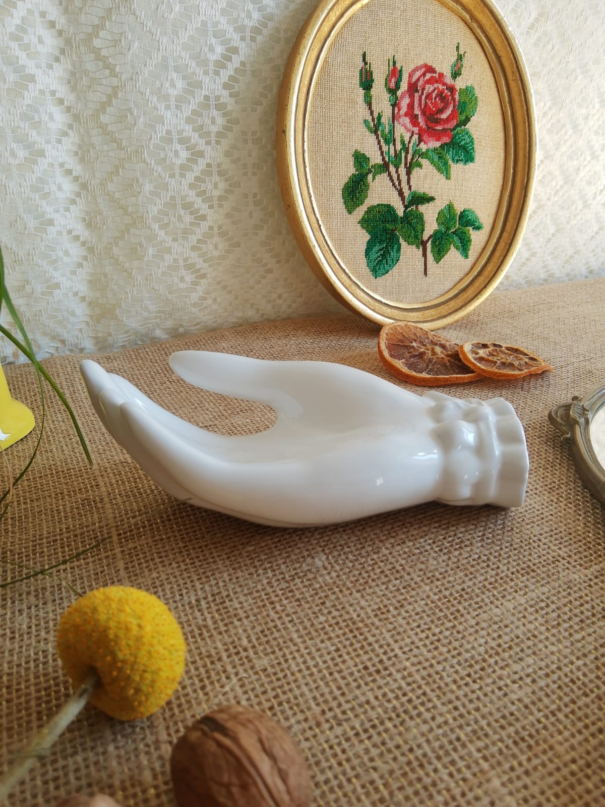 Vide poche main en céramique blanche - vintage