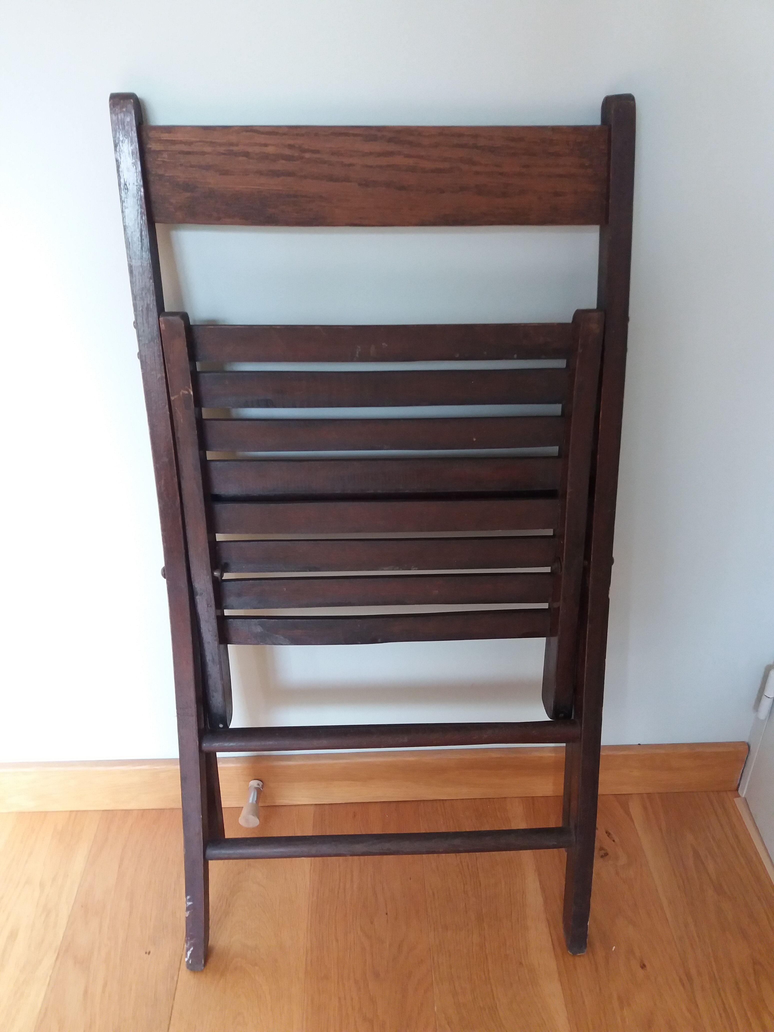 Chaise pliante en bois