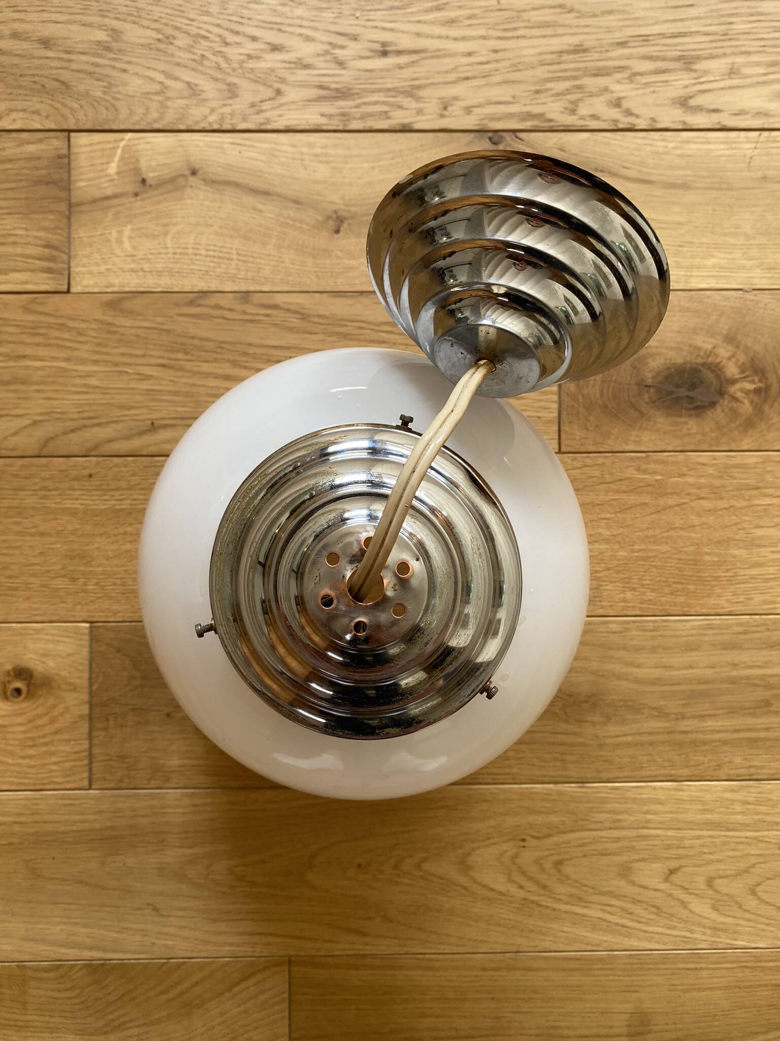 Opaline pendant light