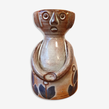 Vase, figure humaine,"La maison du potier"