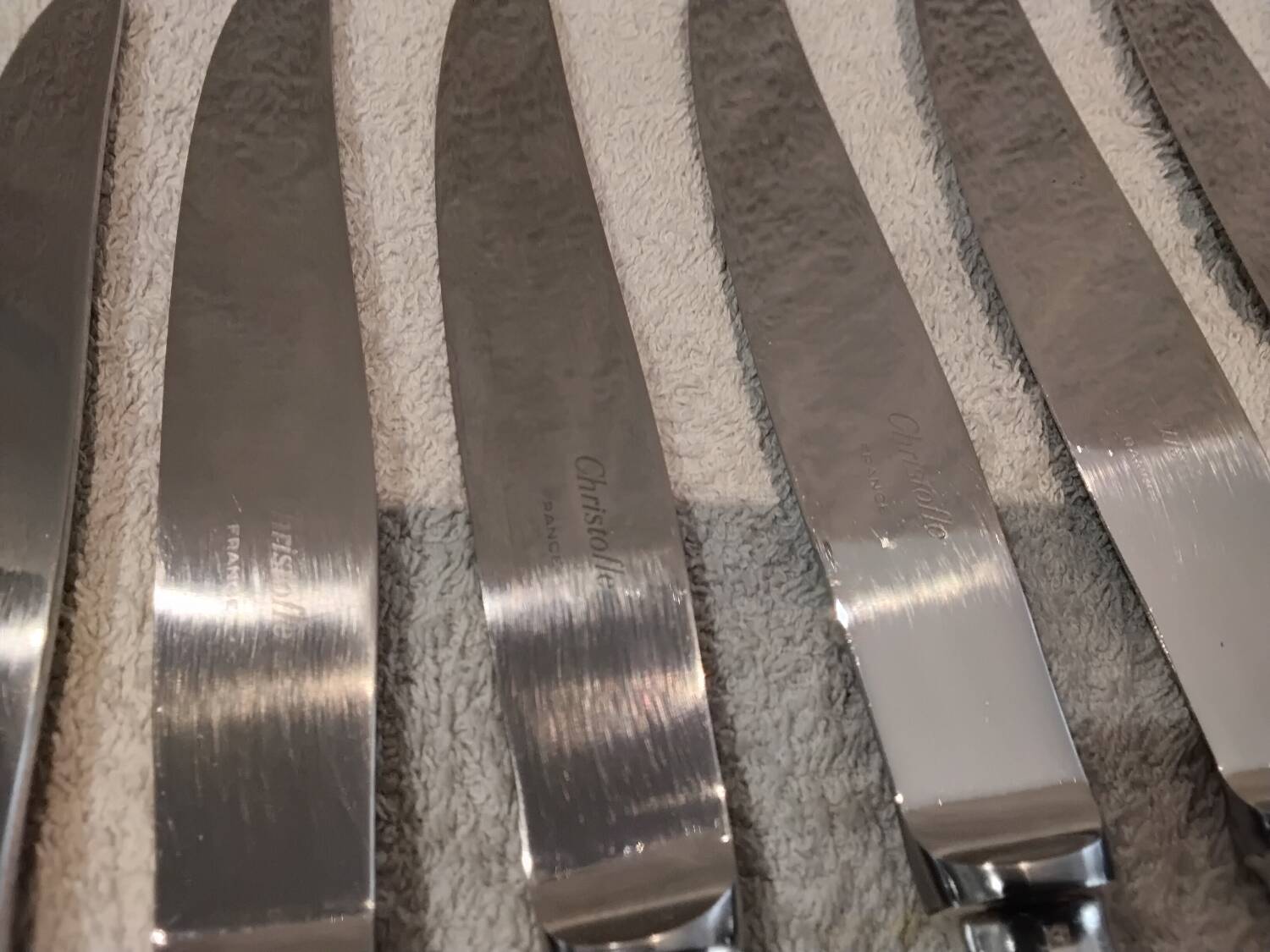 12 silver-plated table knives by Christofle, Albi pattern