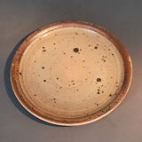 Plat en grés de Pierre Digan, La Borne 1970 signé.