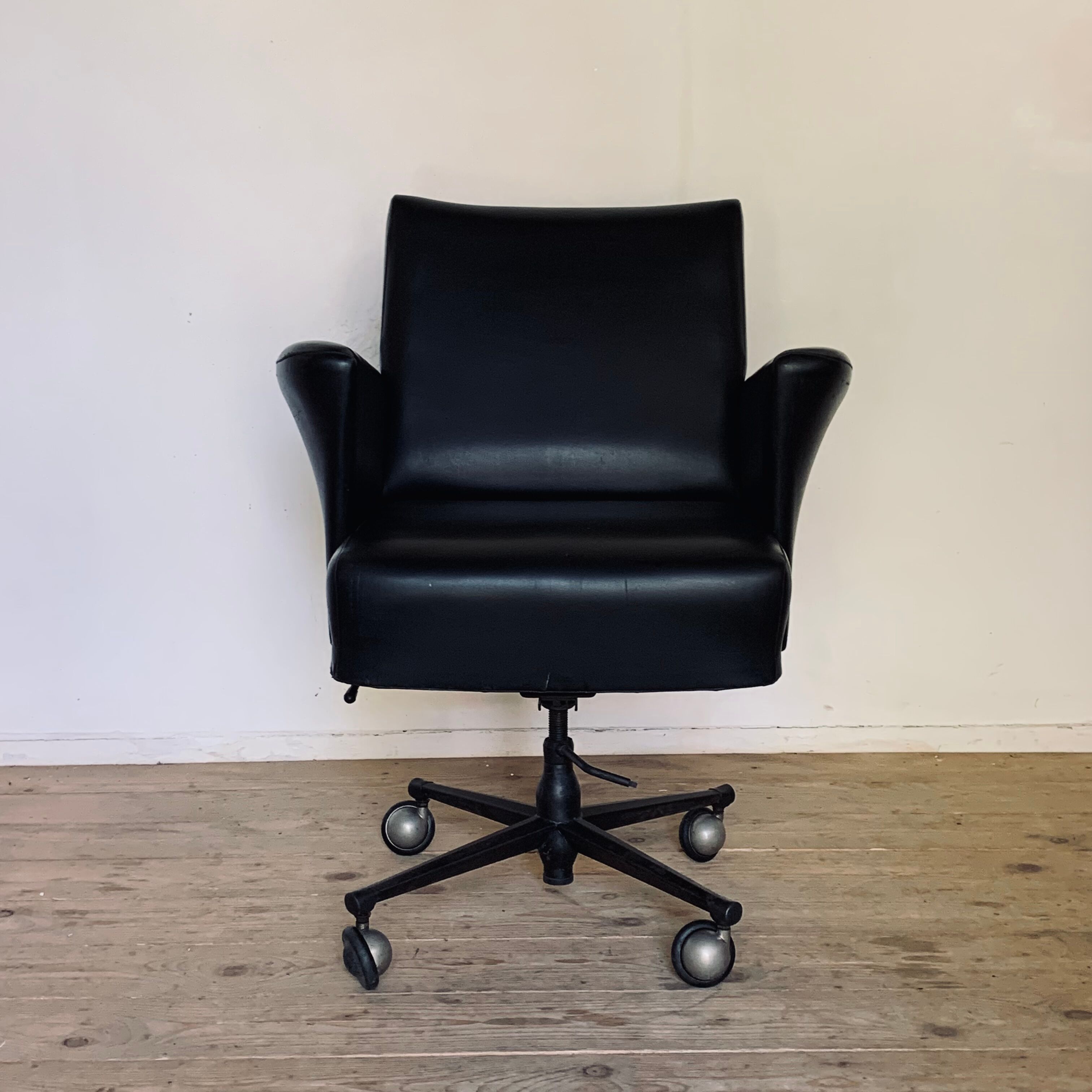 Vintage swivel office chair