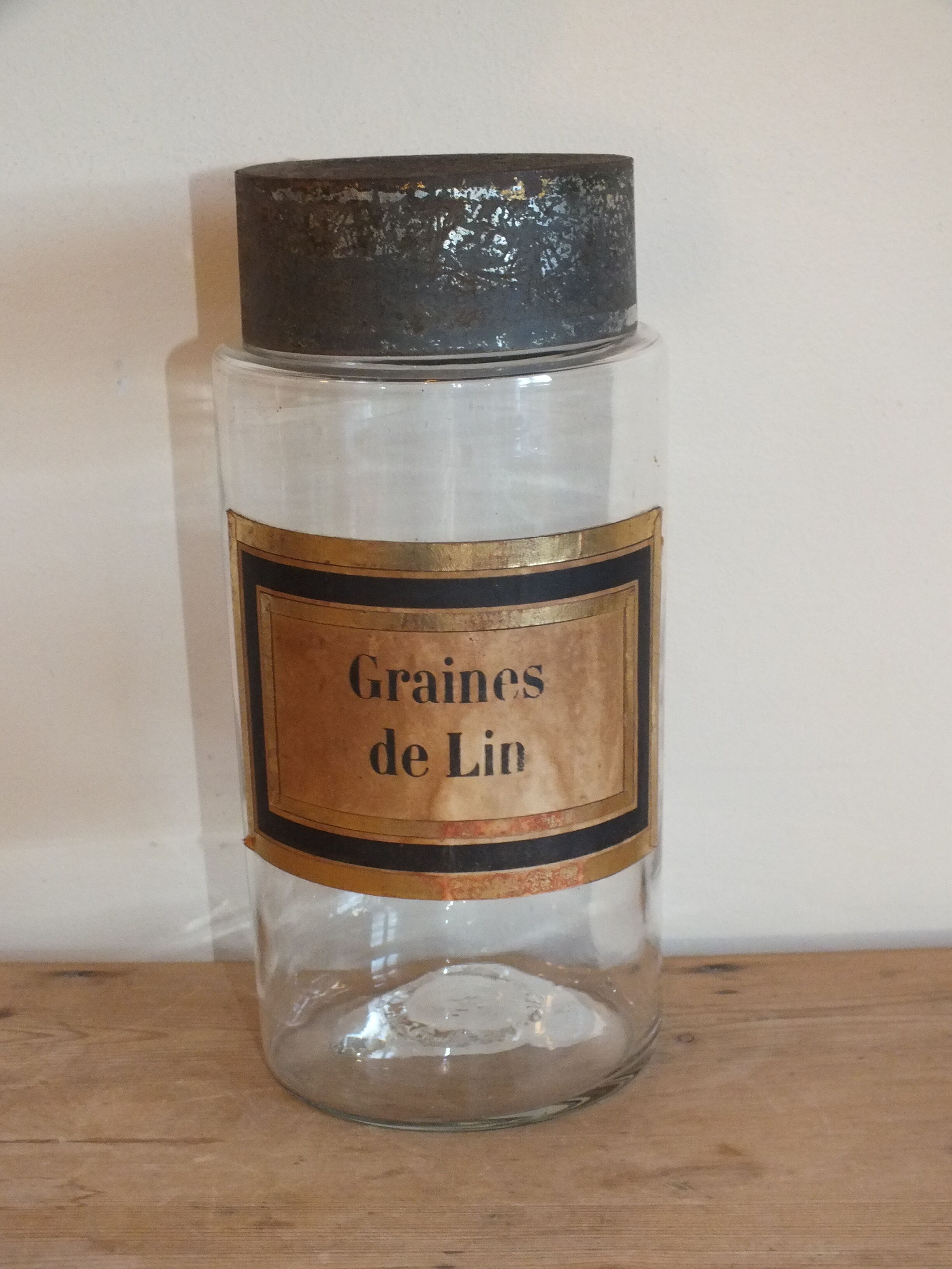 Old medicine jar - glass apothecary: Flax seeds