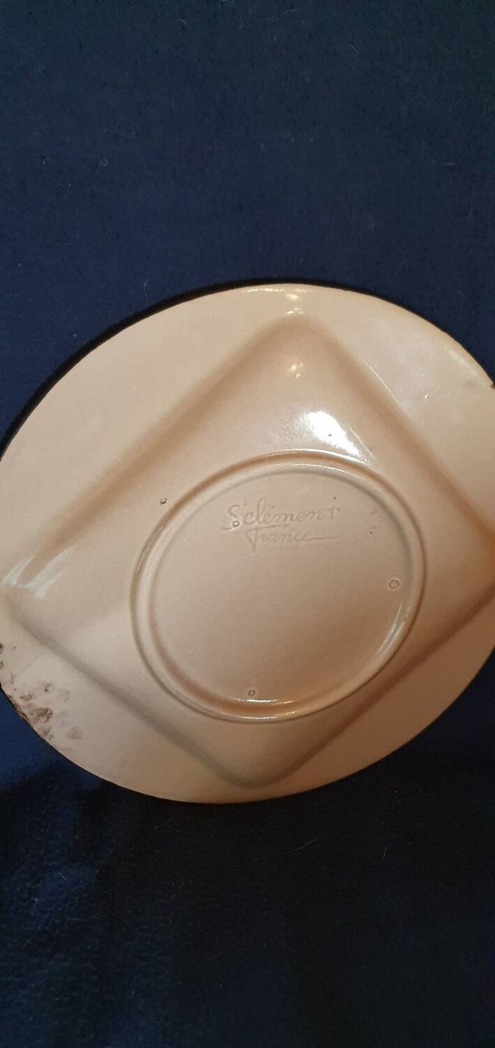 Saint Clément vintage dinner and soup plates