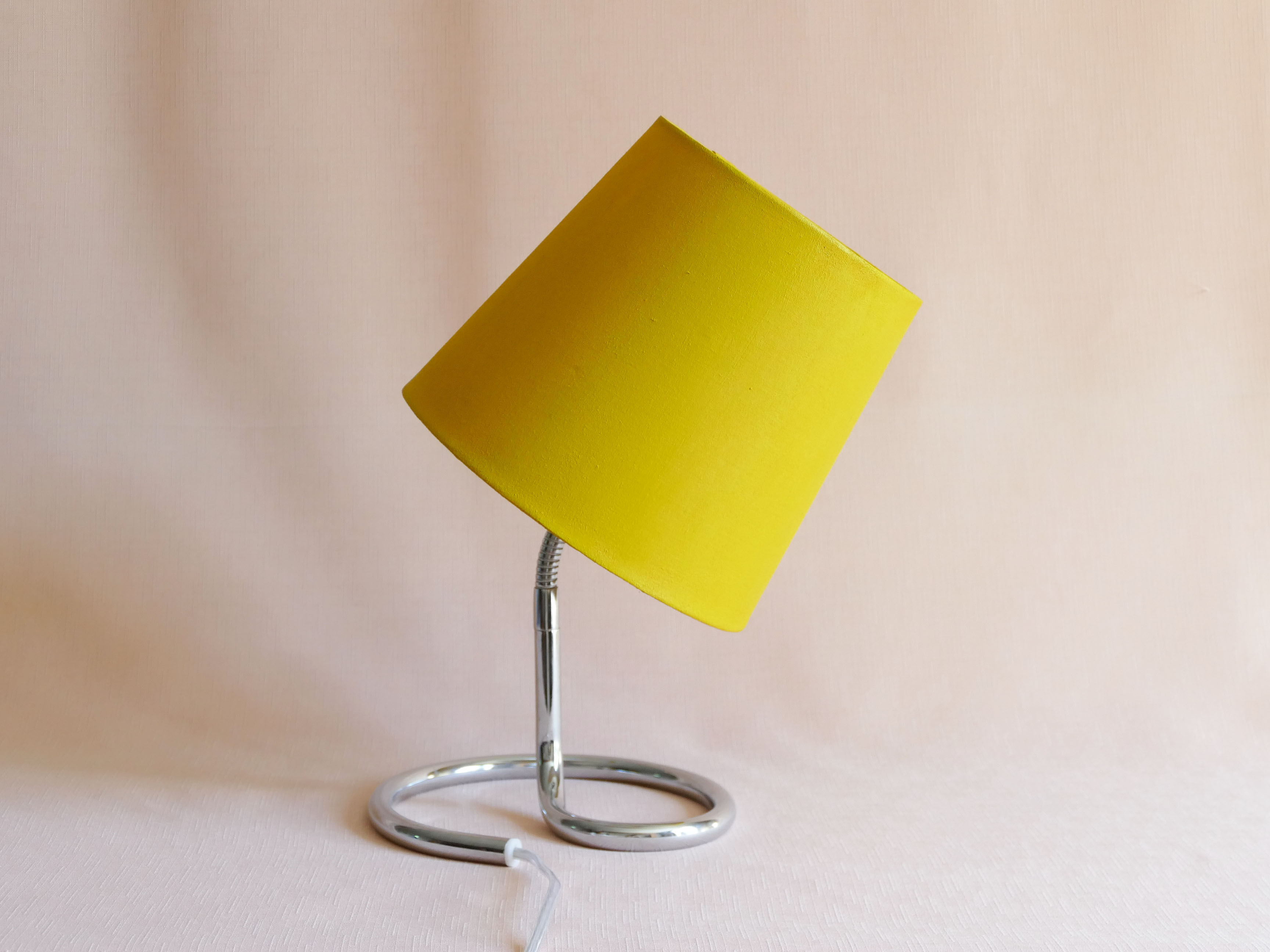 Vintage 80s yellow desk lamp with articulated arm