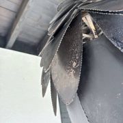 Brutalist suspension Jansen metal welded flower
