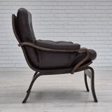 1970s, Scandinavian lounge chair in original condition, brown leather, dark bent wood.