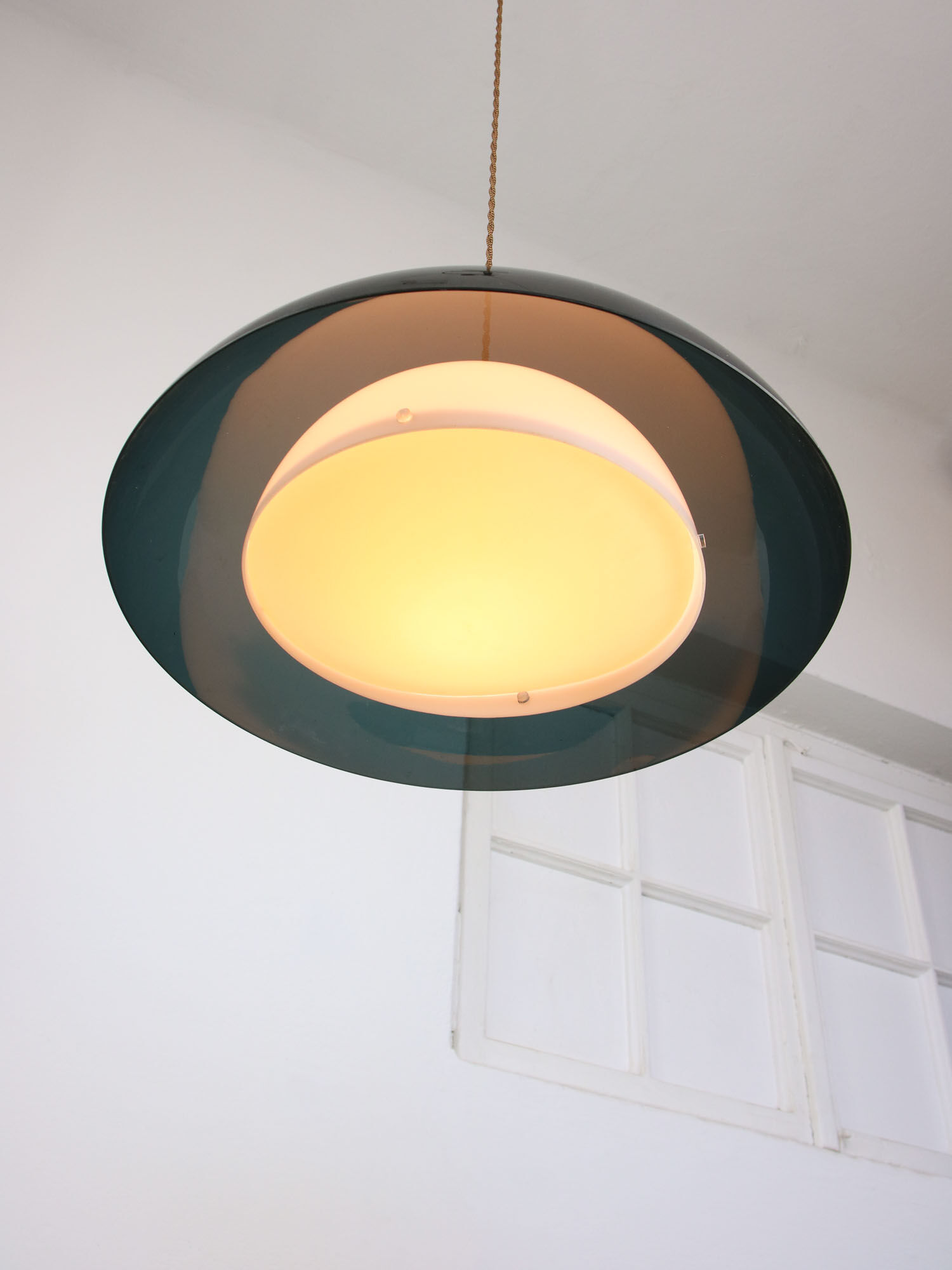 Italian green space age pendant lamp in plexiglass, 70s