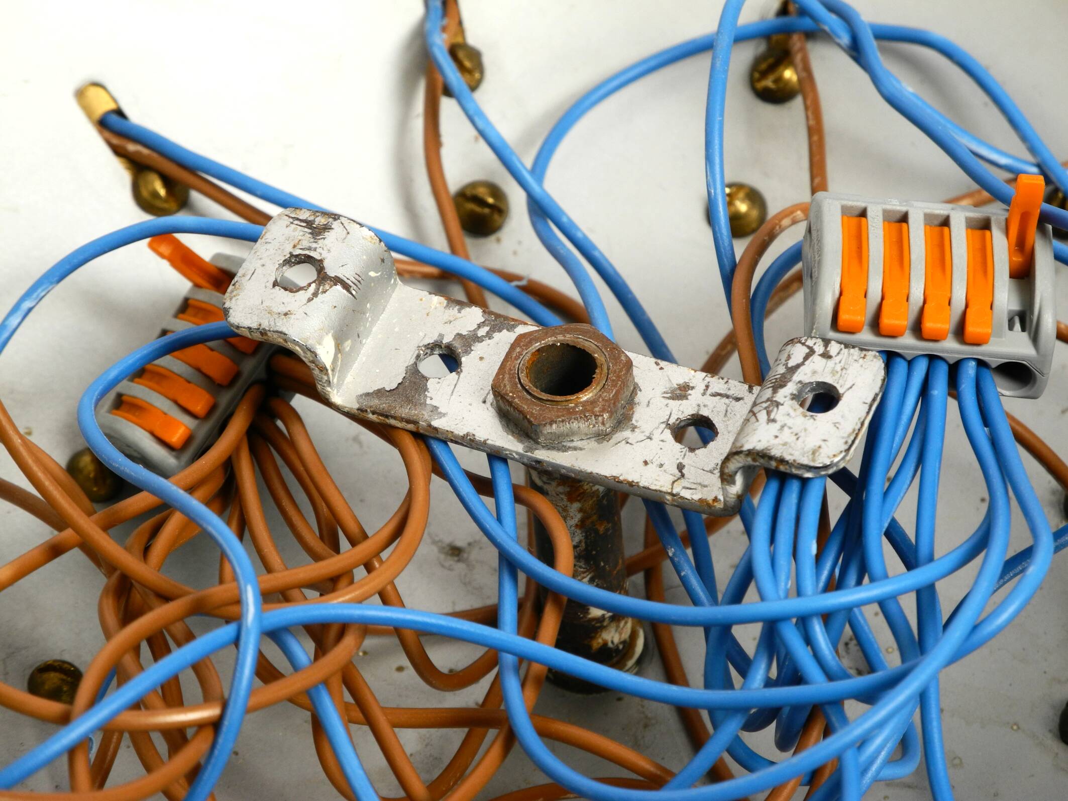 Very nice large 12-armed Mid Century Modern Brass Sputnik ceiling lamp