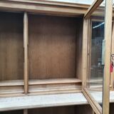 Meuble de chapelier
