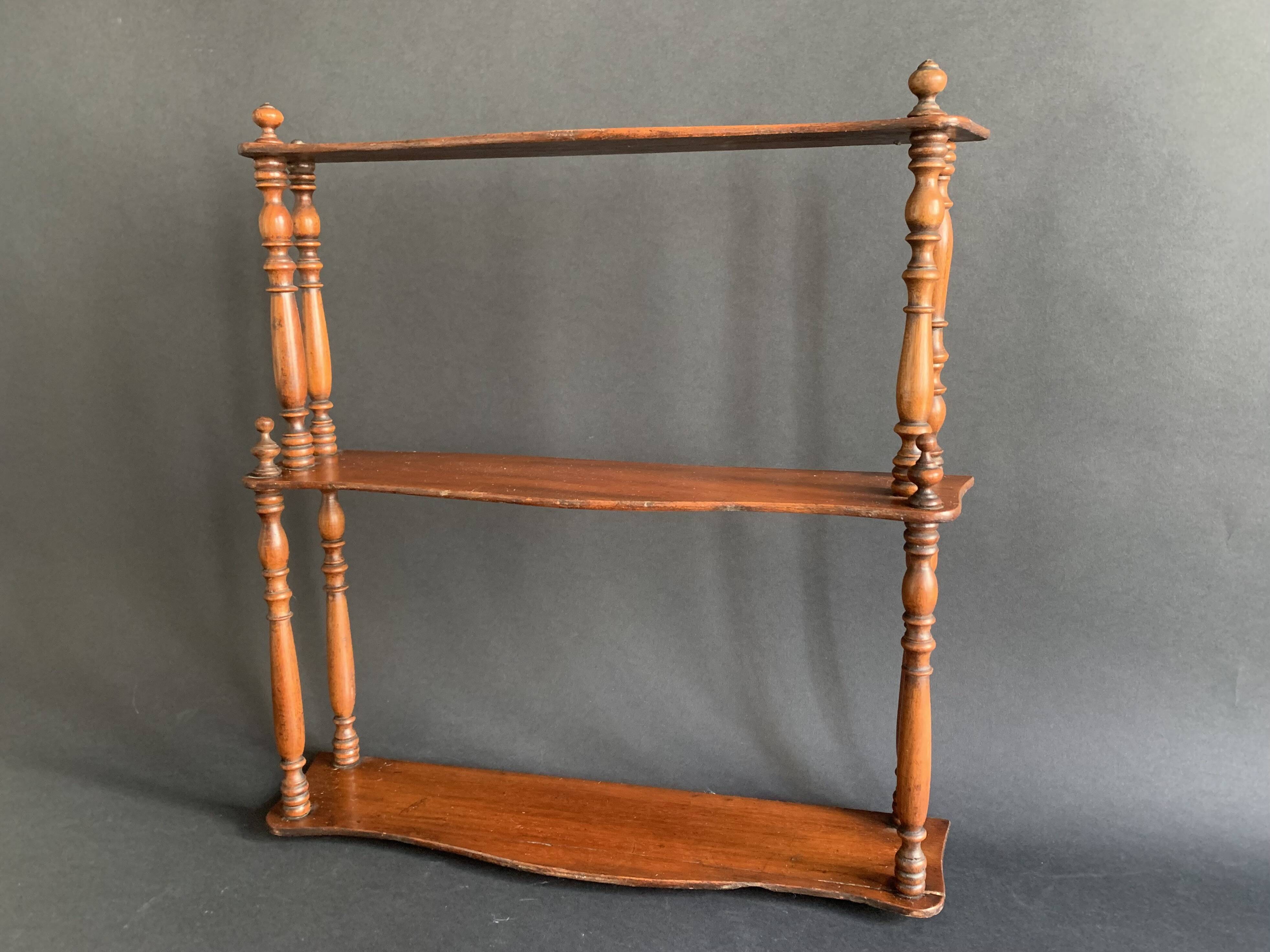 Napoleon III wall shelf in turned wood, 19th century