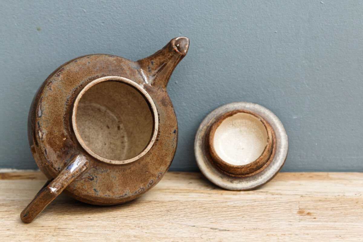 Glazed sandstone teapot