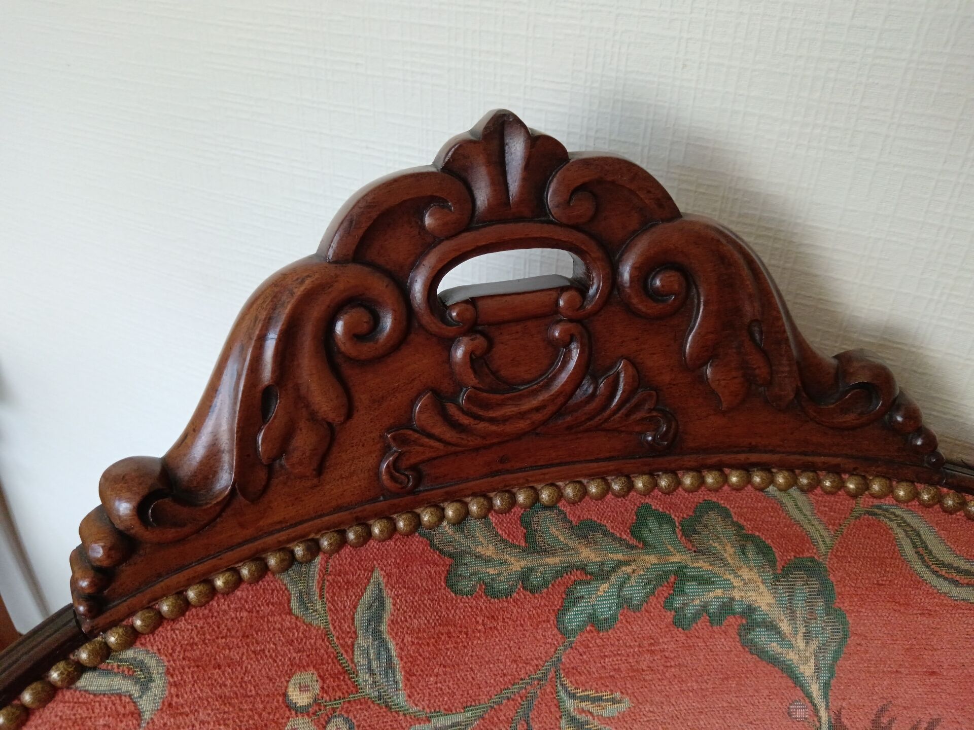 Napoleon III sofa