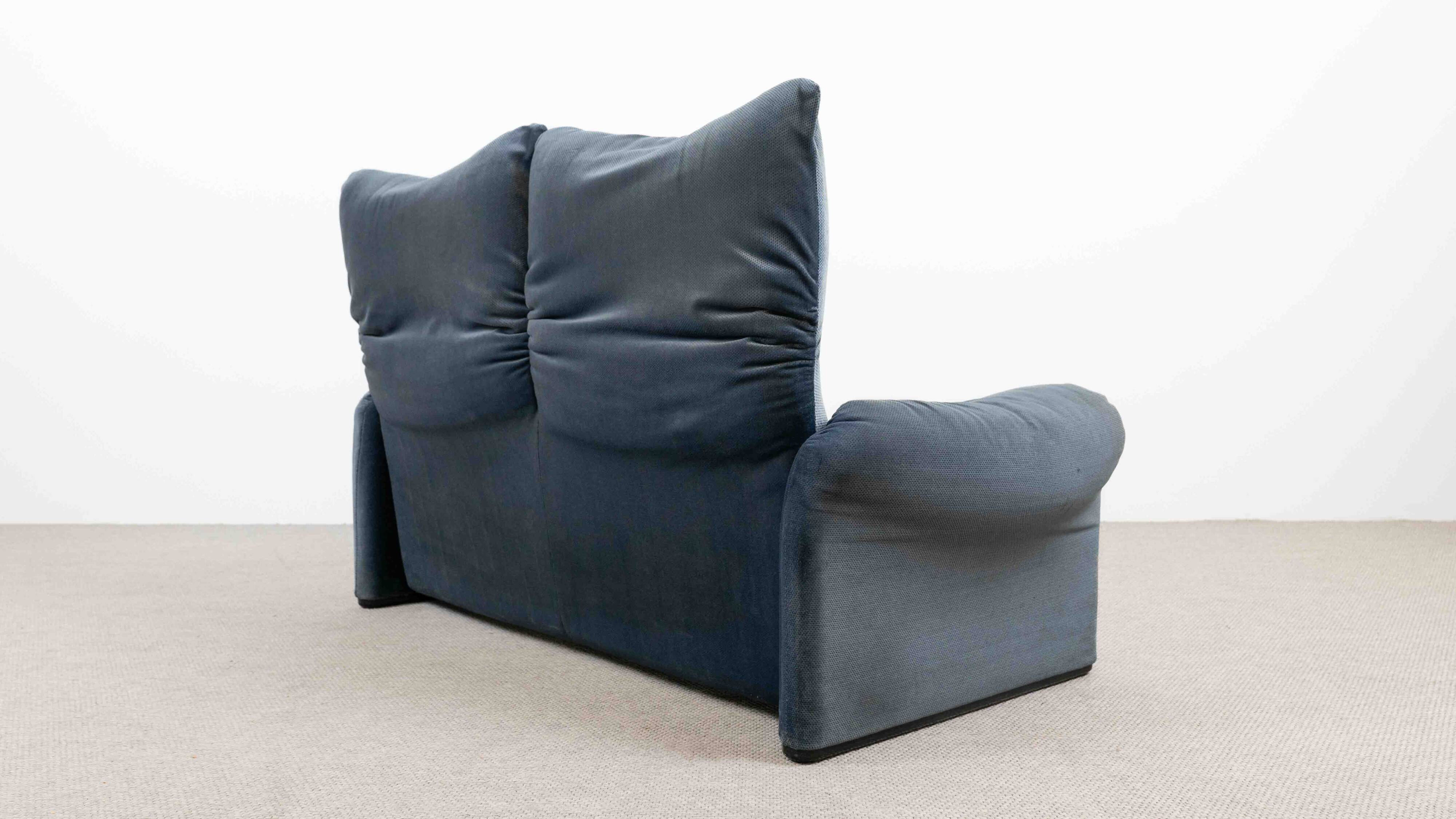 Maralunga Sofa by Vico Magistretti for Cassina, 1980s