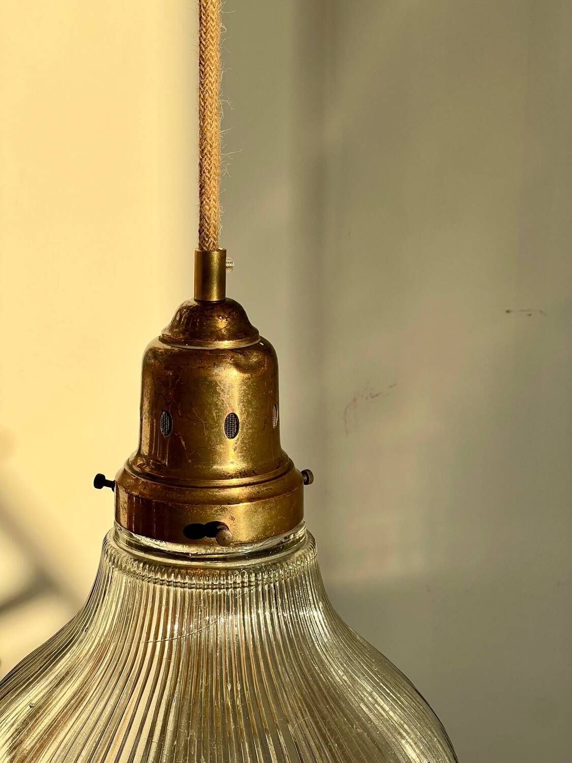 XXL Holophane suspension in bistro or industrial style