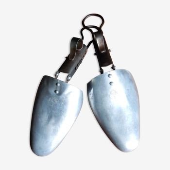 Pair of metal shoe trees,Above CF Paris