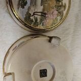 Set of three pieces of Japanese Satsuma-style ceramics.