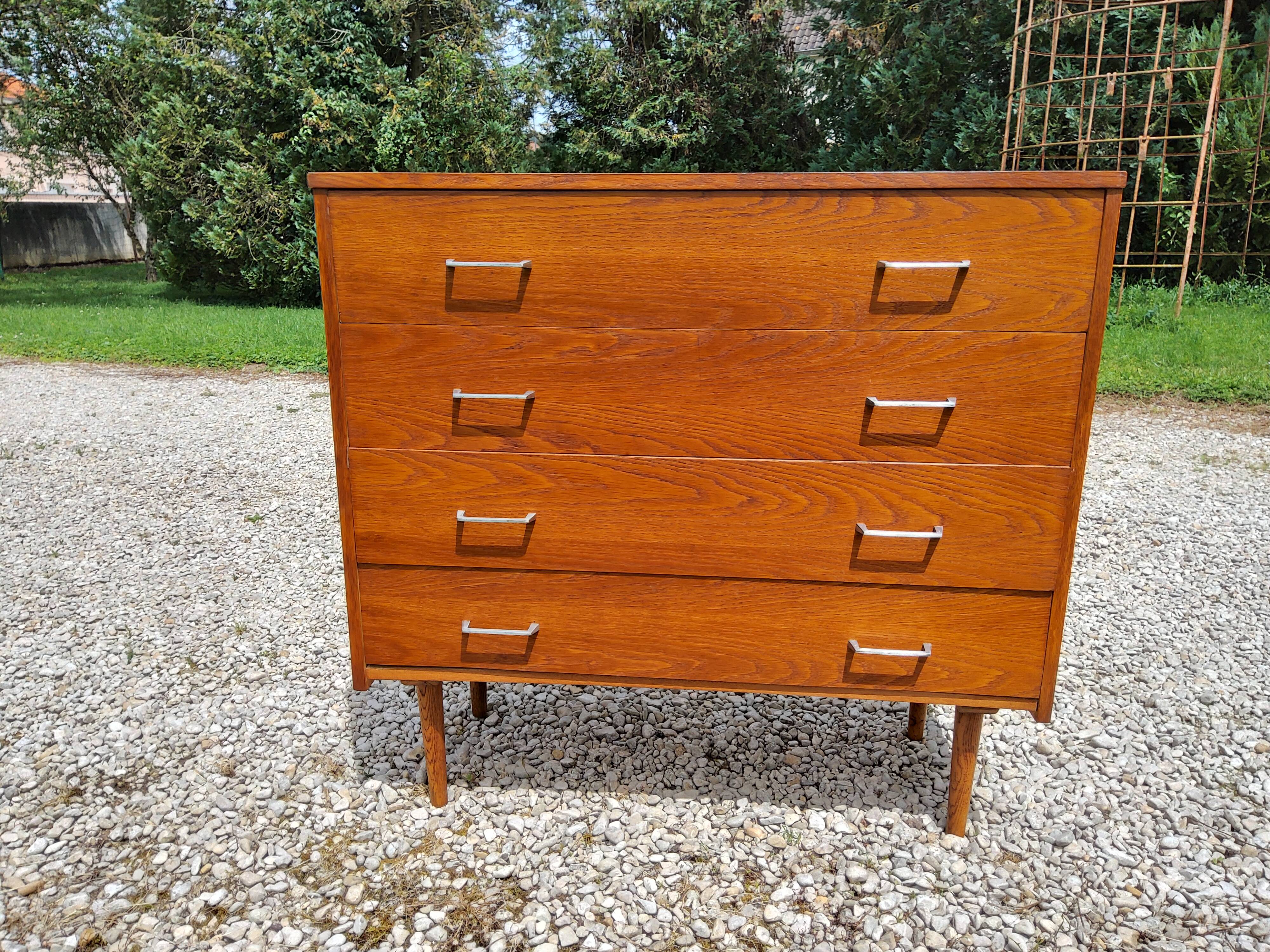 Commode style scandinave