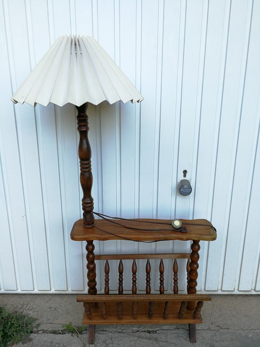Wooden floor lamp with shelf & magazine rack 1960