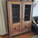 Petite armoire bibliothèque