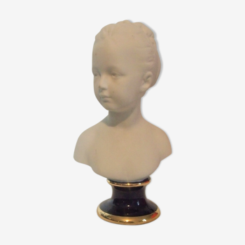 Bust of a young girl in biscuit porcelain Limoges Ternet