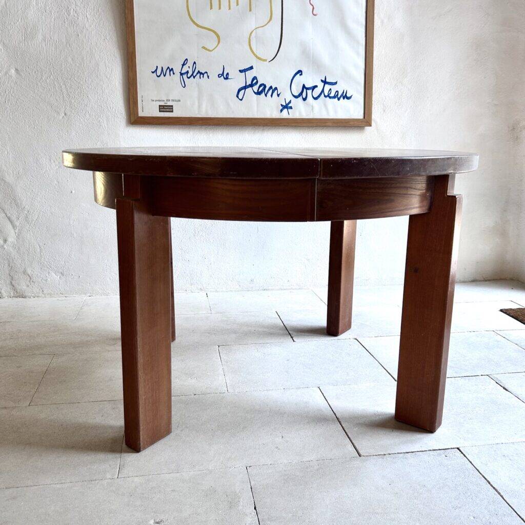 Brutalist table Maison Regain