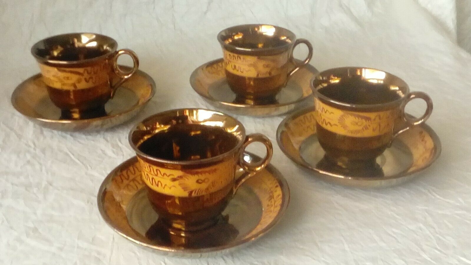 4 cups a cafe and under cups in faience of jersey