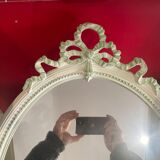 miroir ovale en bois peint style Louis XVI